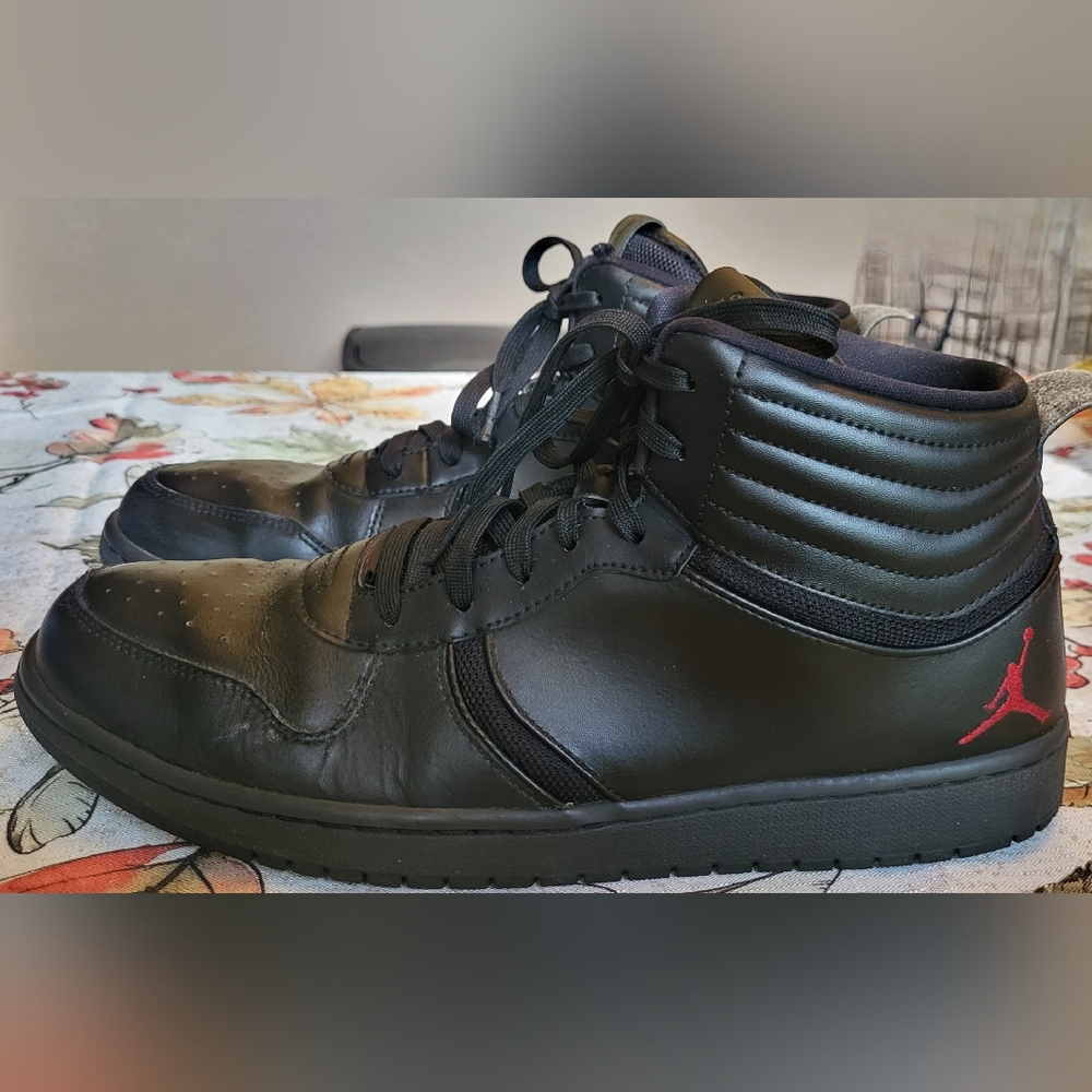 Nike Air Jordan Heritage Black Mens Size 11.5 886312-001